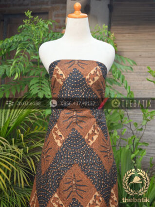 Kain Batik Solo Klasik Gunungan Soga Genes
