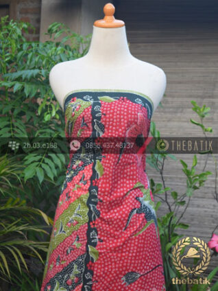 Sarung Batik Tulis Motif Tumpal Buketan Pesisiran Merah