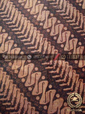 Kain Batik Lawasan Klasik Motif Parang Rusak Tuding