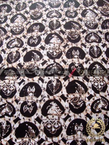 Kain Batik Klasik Jogja Motif Ceplokan Sayap Hitam