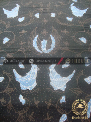 Batik Tulis Pewarna Alami Gurdo Latar Hitam