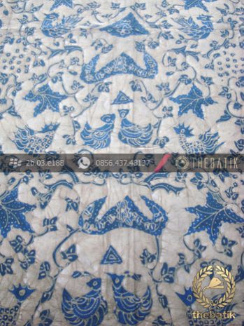 Batik Tulis Pewarna Alami Wahyu Tumurun Latar Putih
