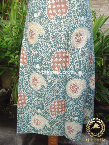 Batik Tulis Pewarna Alami Keongan Hijau