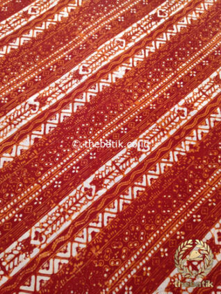 Kain Batik Jogja Klasik Kemerahan Motif Udan Liris