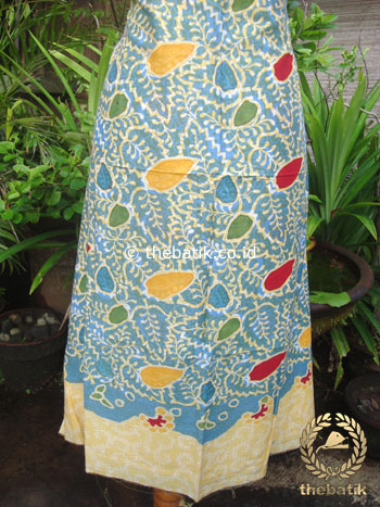 Kain Batik Katun Jepang Motif Floral Biru Pastel Coletan
