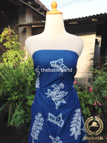 Kain Batik Tulis Warna Alam Motif Kembang Kapas Biru