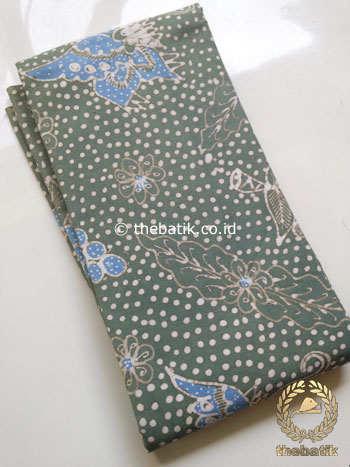Kain Batik Tulis Warna Alam Kehijauan Motif Anggur Titik