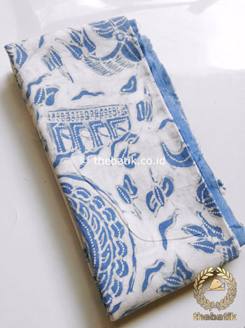 Kain Batik Tulis Warna Alam Indigo Semen Latar Putih