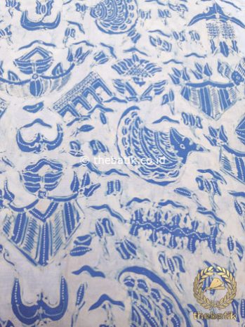 Kain Batik Tulis Warna Alam Indigo Semen Latar Putih