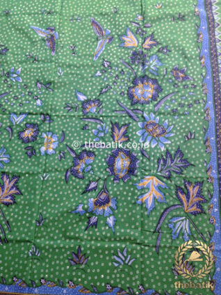 Kain Batik Tulis Motif Floral Biru Latar Hijau