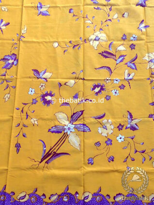 Kain Batik Tulis Motif Kembang Ungu Latar Kuning