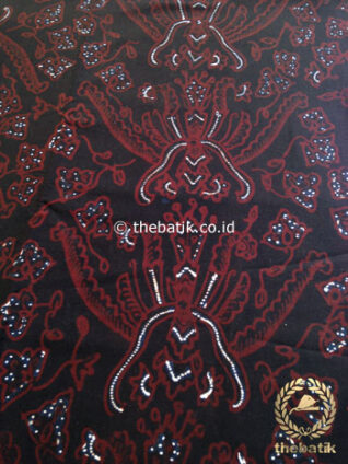 Kain Batik Tulis Motif Pisan Bali Latar Hitam