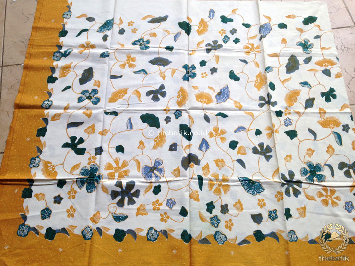 Bahan Kain Batik Tulis Floral Kembang Kipas Latar Putih