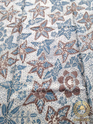 Kain Batik Tulis Warna Alam Floral Bantulan Gringsing