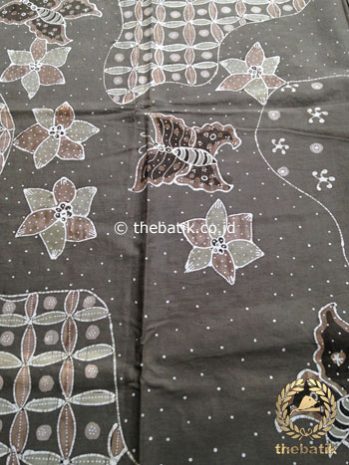 Kain Batik Tulis Warna Alam Motif Pulau Kawung Kupu
