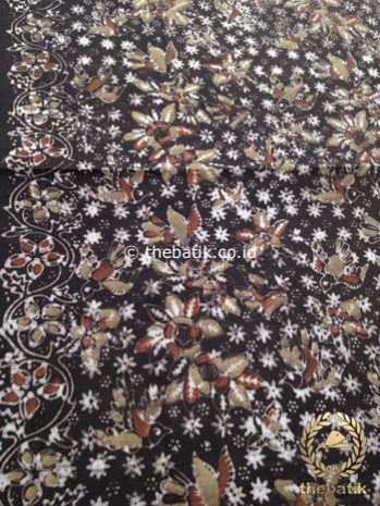Kain Batik Warna Alam Motif Burung Kecil
