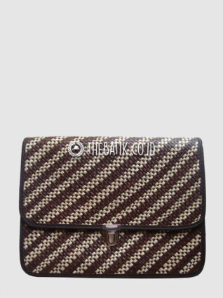 Tas Laptop Anyaman Pandan Custom dengan Emboss Kulit – Souvenir Premium Instansi & Korporat