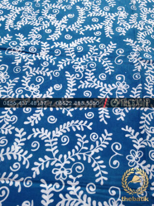 Kain Batik Bahan Baju Motif Daun Sulur Biru Muda