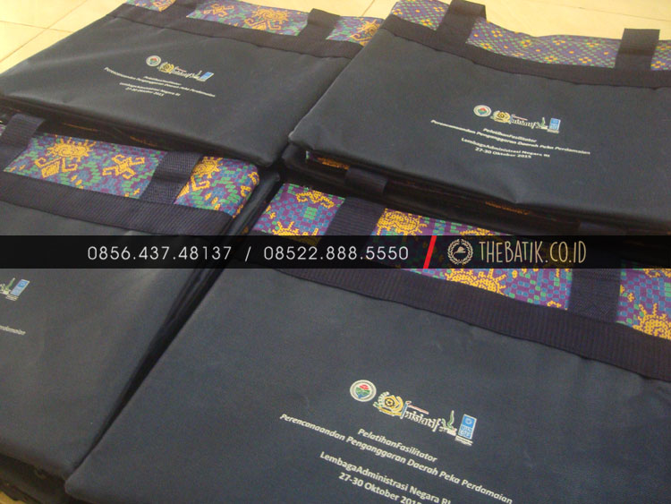 Souvenir Tas Diklat Seminar Kit Kombinasi Batik
