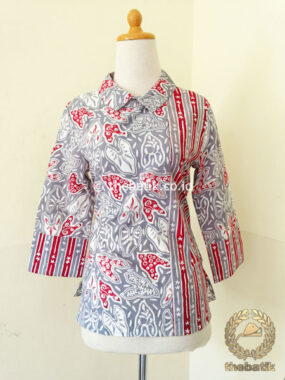 Model Baju Batik Kerja Wanita – Blus Kombinasi Garis