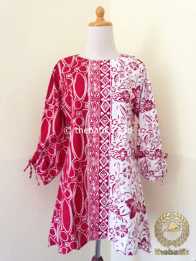 Model Baju Batik Wanita – Kombinasi Motif Merah Putih