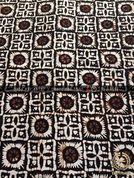 Kain Batik Jawa Klasik Motif Ceplok Matahari Sogan