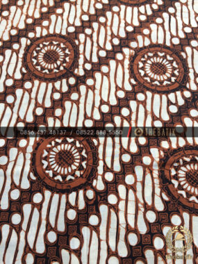 Kain Batik Jawa Klasik Motif Parang Seling Roda Sogan