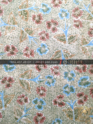 Batik Tulis Warna Alam Gringsing Floral Hijau Merah