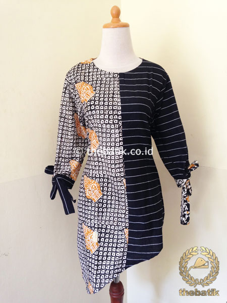 Model Baju Batik Modern Wanita – Blus Lurik Batik Hitam