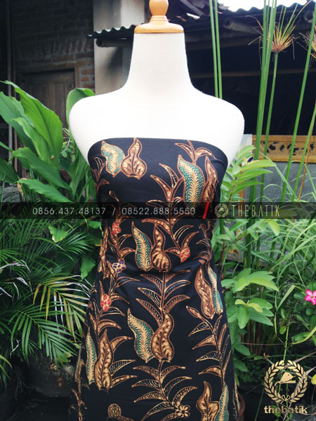 Bahan Baju Batik – Kain Batik Tulis Motif Wayang Semar Latar Hitam