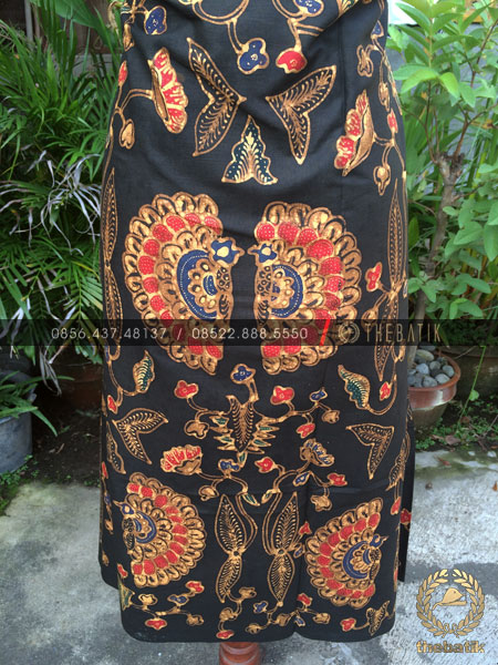Bahan Kemeja Batik – Kain Batik Tulis Motif Babon Angrem Latar Hitam