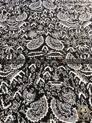 Kain Batik Tulis Jogja Motif Semen Romo Hitam