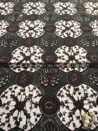Kain Batik Sogan Jawa Motif Gurdo Piringan