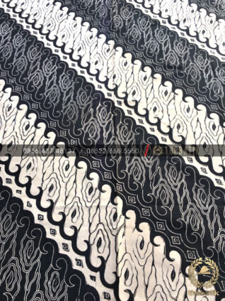 Kain Batik Bahan Baju Motif Parang Hitam Putih