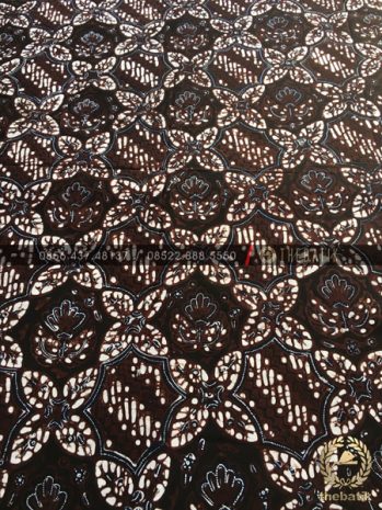 Kain Batik Tulis Jogja Motif Prabu Anom Hitam