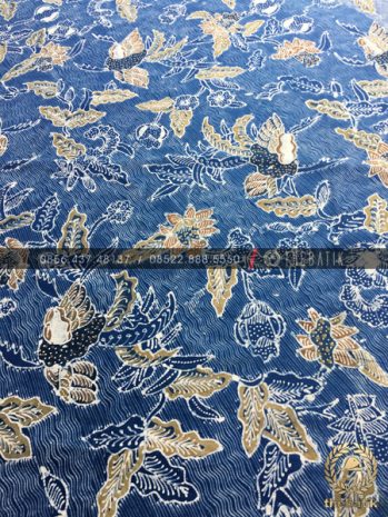 Kain Batik Tulis Warna Alam Motif Floral Galaran Biru