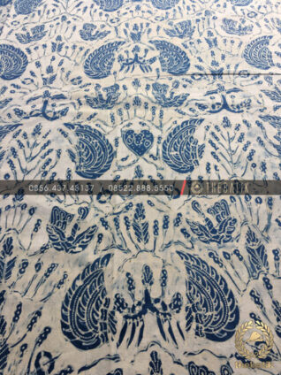 Kain Batik Tulis Warna Alam Sido Asih Latar Putih