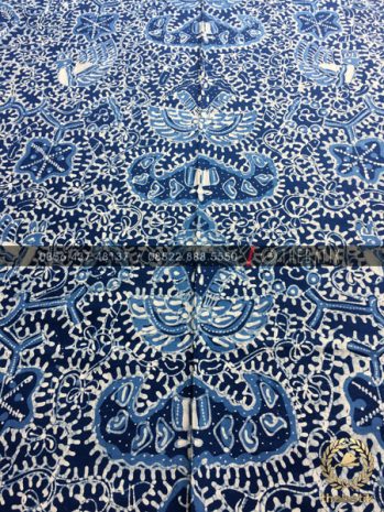 Kain Batik Tulis Warna Alam Motif Wahyu Tumurun Biru
