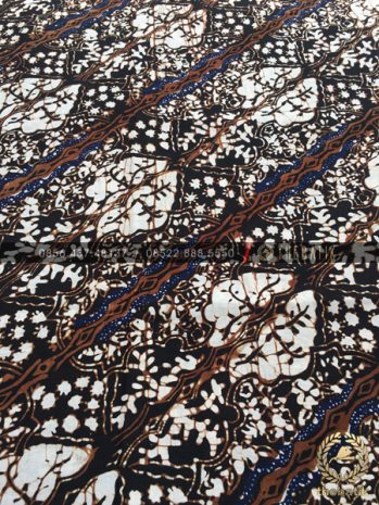 Kain Batik Sogan Lawasan Motif Lereng Daun