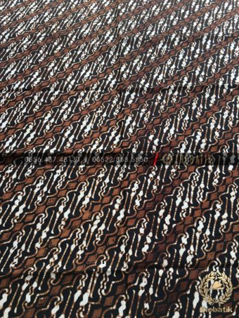 Kain Batik Jogja Sogan Parang Curigo Kecil