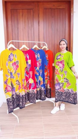 Daster Jumbo Batik Lengan Pendek Cantik