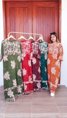 Long Dress Batik Santung Cap Lengan 3/4