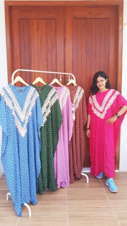 Longdress Batik Kalong Renda Lengan Pendek