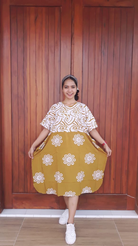 Daster Batik Pendek Model Kelelawar Cendana