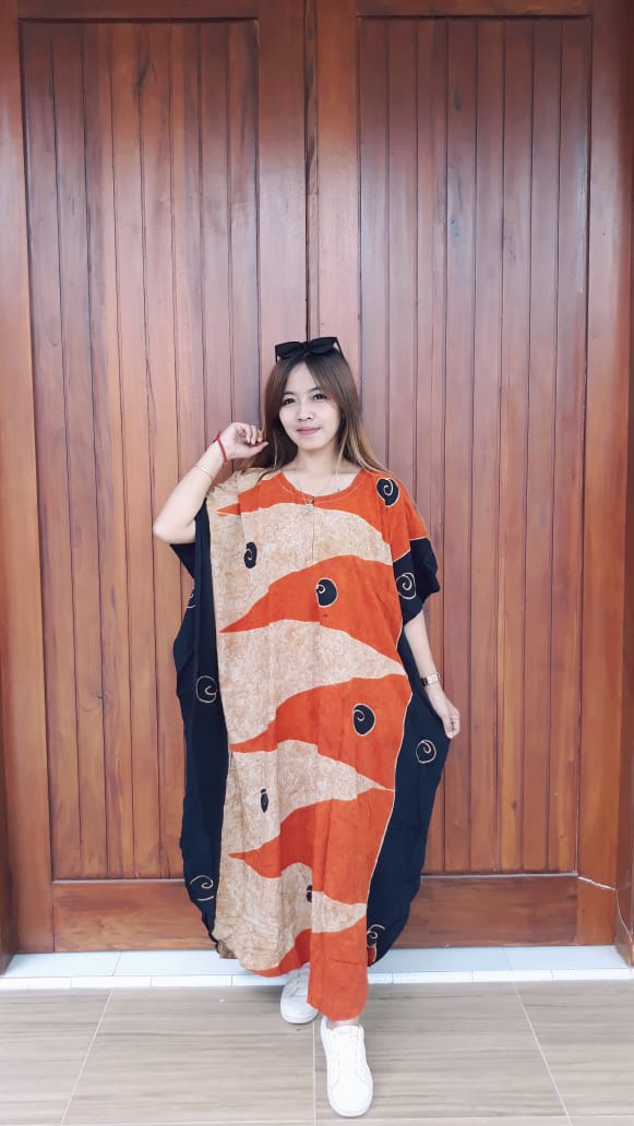 Long Dress Batik Kelelawar Lengan Pendek