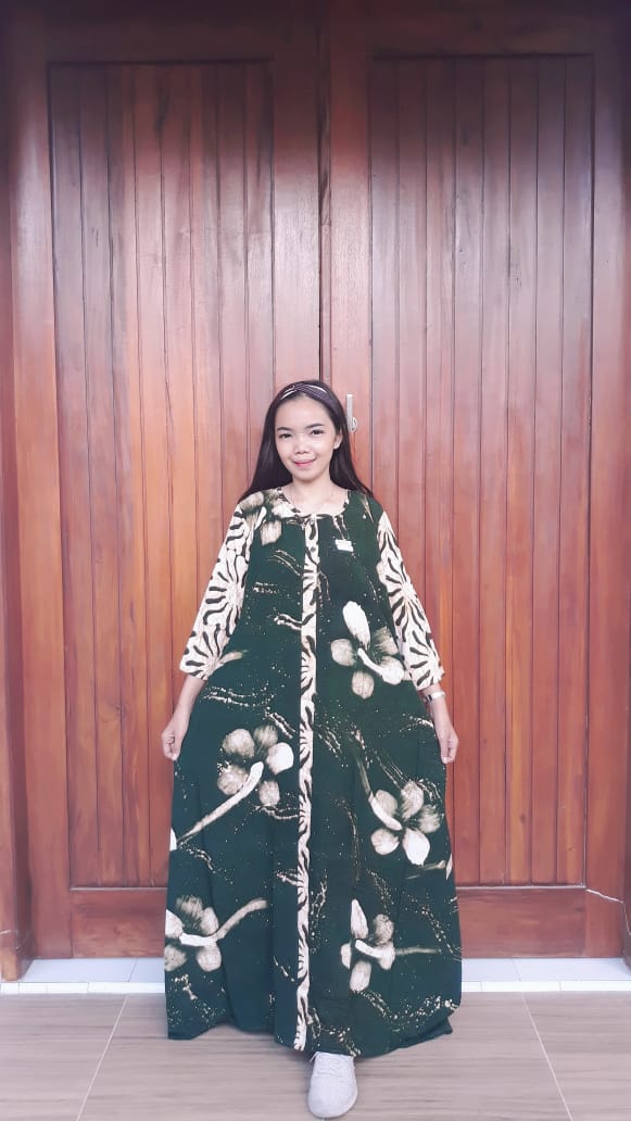 Long Dress Batik Savana Lengan 7/8