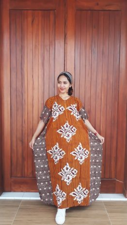 Long Dress Kelelawar Cendana Lengan Pendek