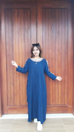 Long Dress Polos Renda Lengan Panjang