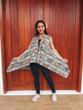 Outer Batik Eksklusif Lengan Pendek Yukensi
