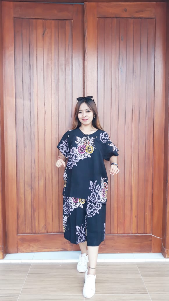 Setelan Celana Kulot Batik Pendek Warna